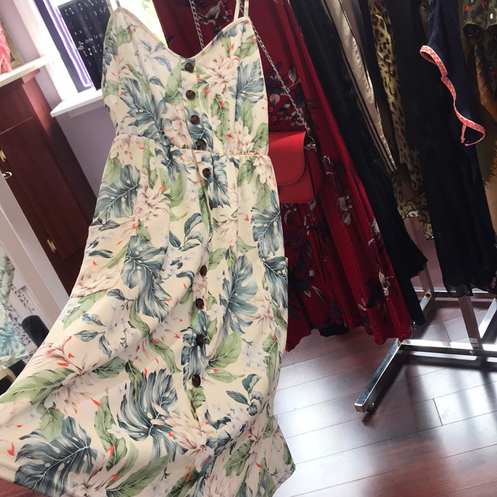 Spring Dress - Picture 2 of 3